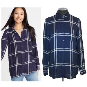 Old Navy – Classic Fit Plaid Flannel Long Sleeve Button Down Shirt – Small